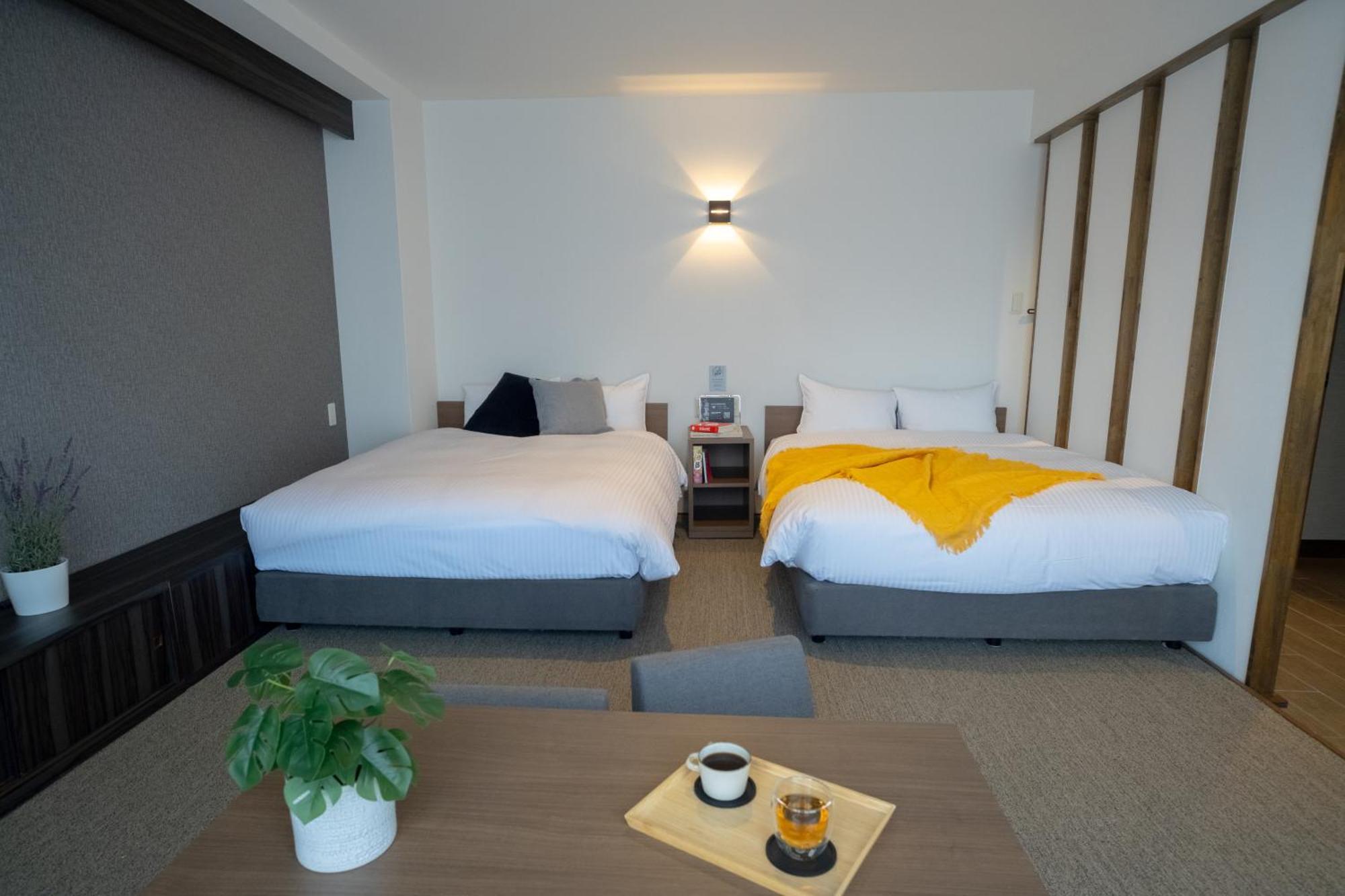 Wayfarer Shinsaibashi Hotel Osaka Bagian luar foto