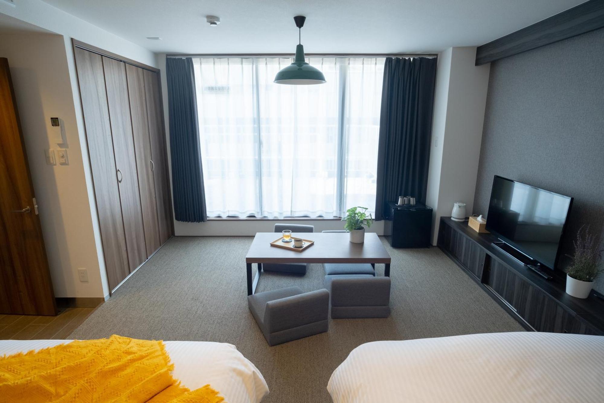 Wayfarer Shinsaibashi Hotel Osaka Bagian luar foto