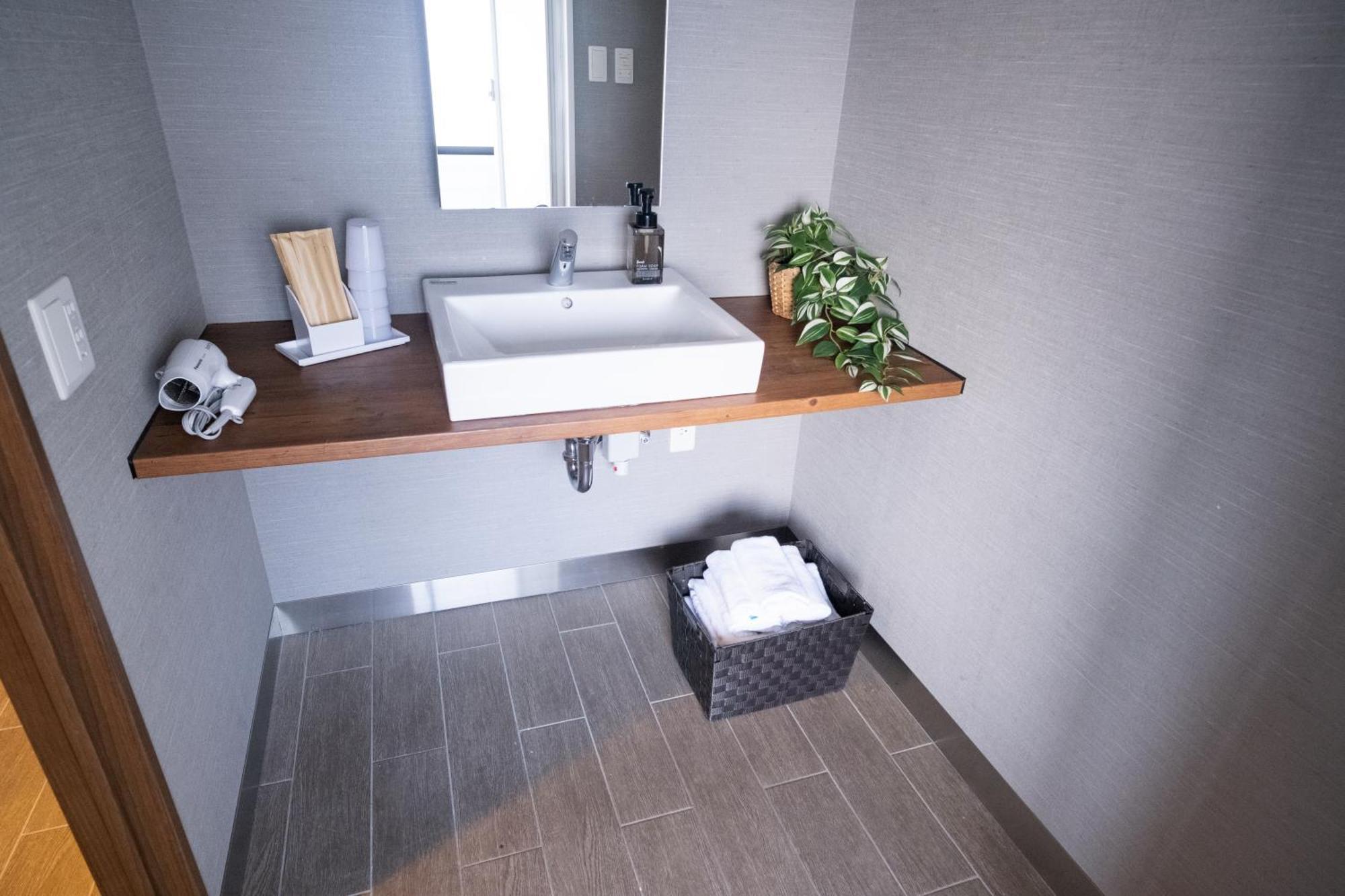 Wayfarer Shinsaibashi Hotel Osaka Ruang foto